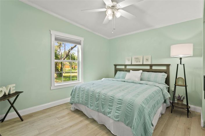 Image No.32-4 Bed Property for sale