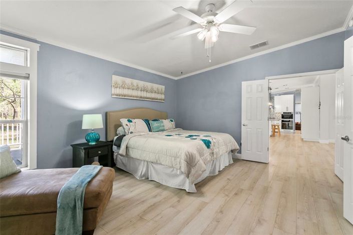 Image No.35-4 Bed Property for sale