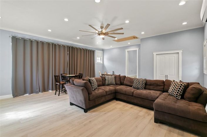 Image No.46-4 Bed Property for sale