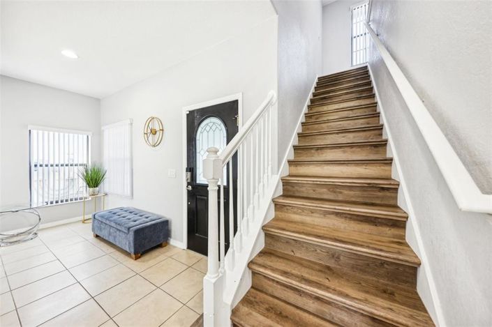 Image No.11-4 Bed Property for sale