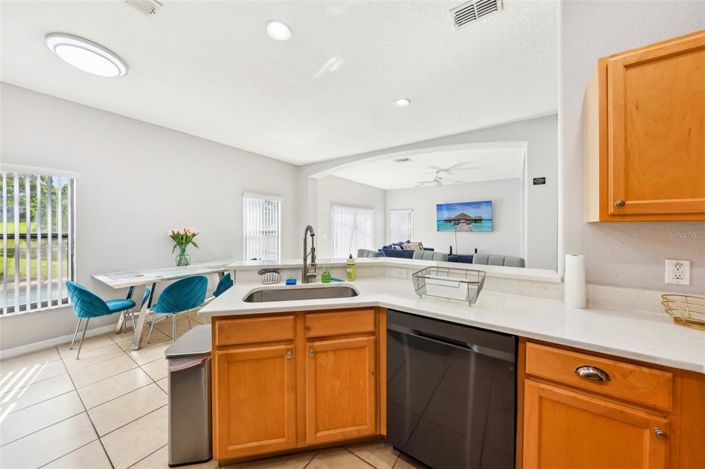 Image No.14-4 Bed Property for sale