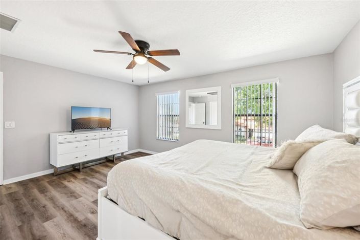 Image No.16-4 Bed Property for sale