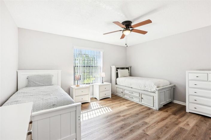 Image No.23-4 Bed Property for sale