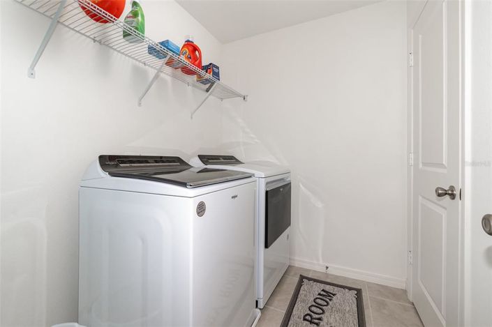 Image No.19-5 Bed Property for sale