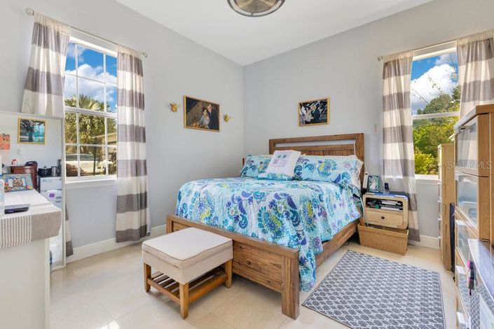 Image No.16-Propriété de 3 chambres à vendre à Clermont