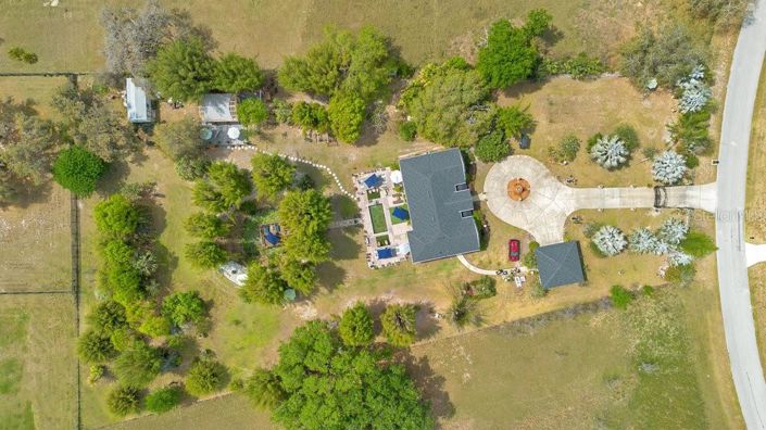 Image No.85-Propriété de 3 chambres à vendre à Clermont