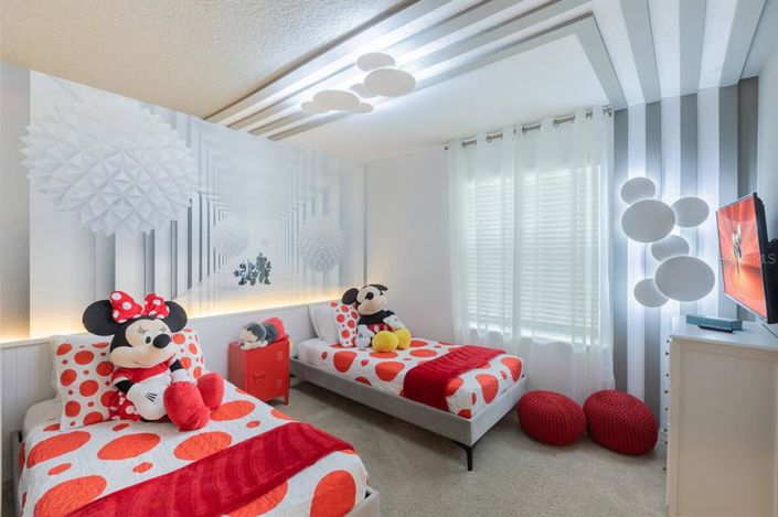 Image No.20-5 Bed Townhouse for sale