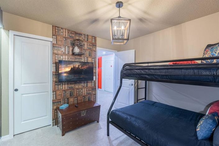 Image No.36-5 Bed Townhouse for sale