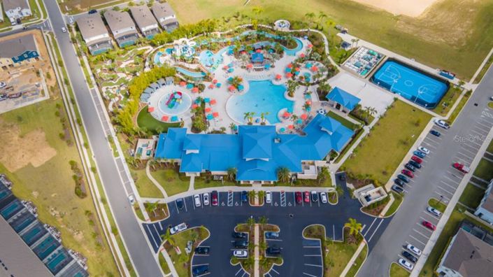 Image No.40-5 Bed Townhouse for sale