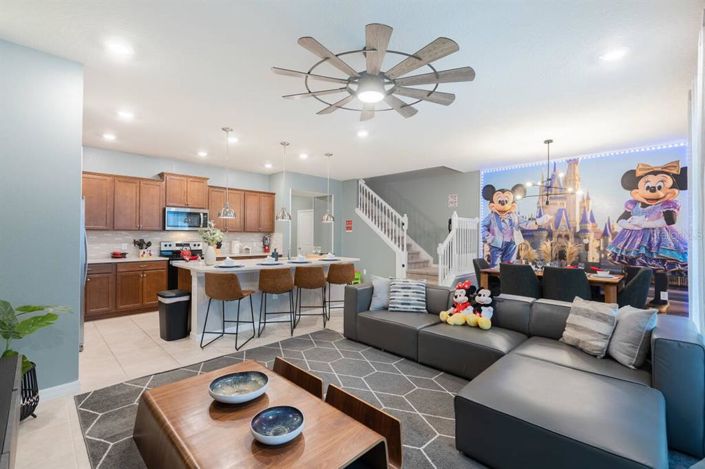 Image No.6-5 Bed Townhouse for sale