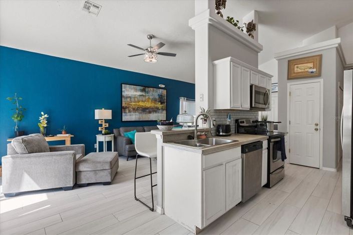 Image No.7-4 Bed Property for sale