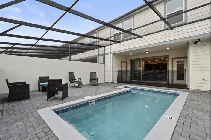 Image No.29-5 Bed Townhouse for sale