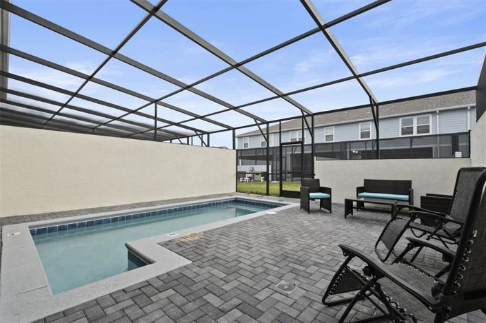 Image No.30-5 Bed Townhouse for sale