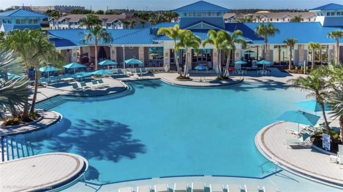 Image No.40-5 Bed Townhouse for sale