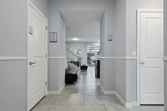 Image No.5-5 Bed Townhouse for sale