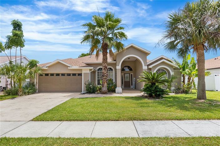 Image No.36-5 Bed Property for sale