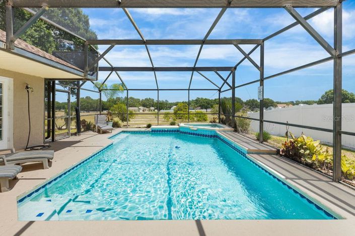 Image No.4-5 Bed Property for sale