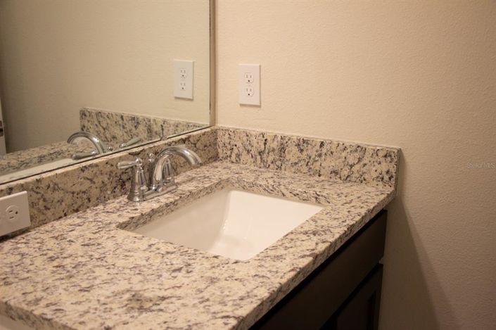 Image No.51-Maison de ville de 5 chambres à vendre à Clermont