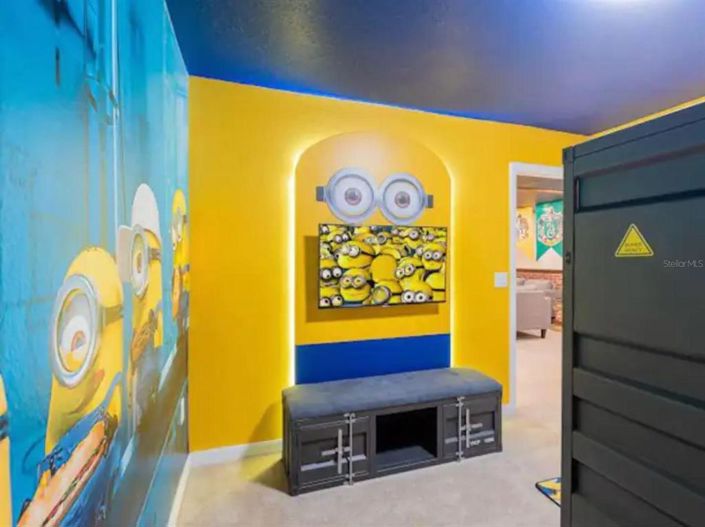 Image No.13-5 Bed Townhouse for sale