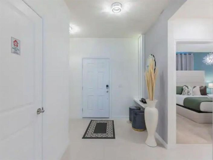 Image No.2-5 Bed Townhouse for sale