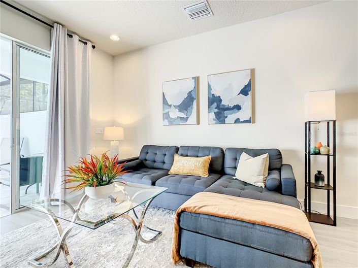 Image No.27-3 Bed Townhouse for sale