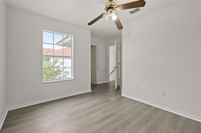 Image No.26-4 Bed Townhouse for sale