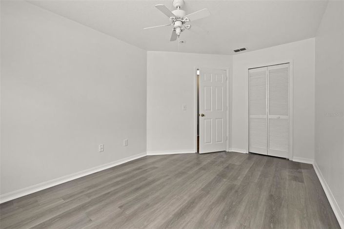 Image No.30-4 Bed Townhouse for sale