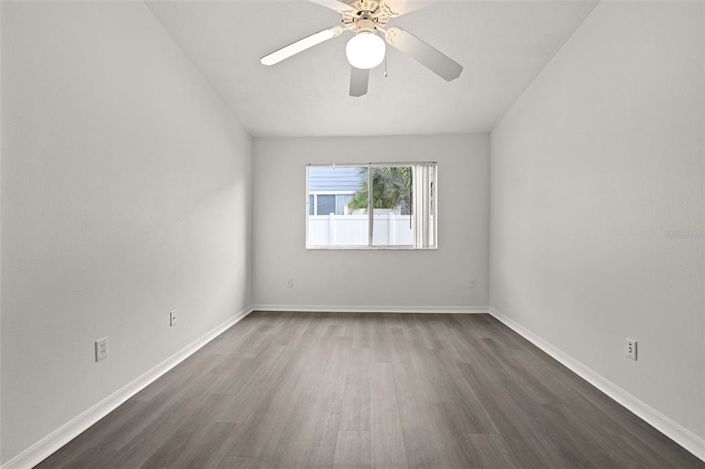 Image No.32-4 Bed Townhouse for sale