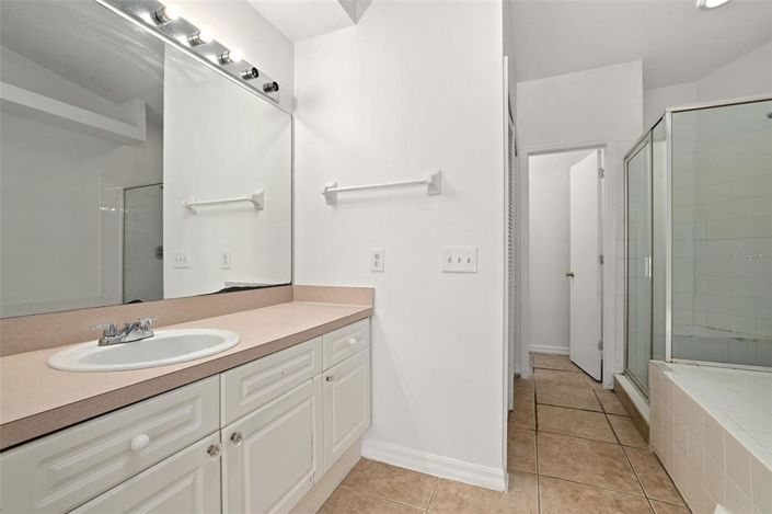 Image No.34-4 Bed Townhouse for sale