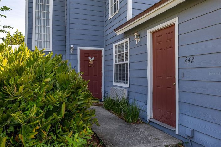 Image No.38-4 Bed Townhouse for sale