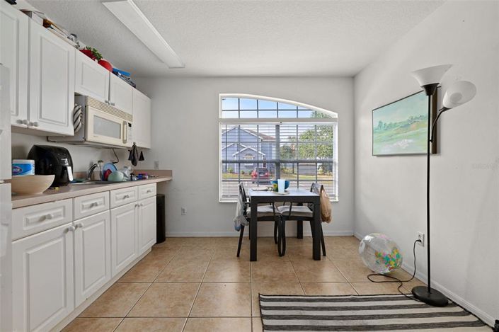 Image No.40-4 Bed Townhouse for sale