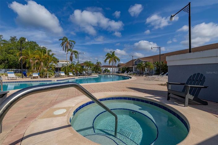 Image No.49-4 Bed Townhouse for sale