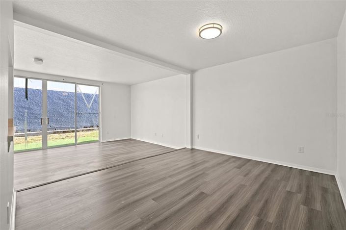 Image No.9-4 Bed Townhouse for sale