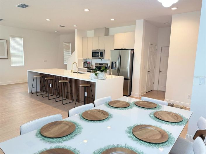 Image No.15-4 Bed Property for sale