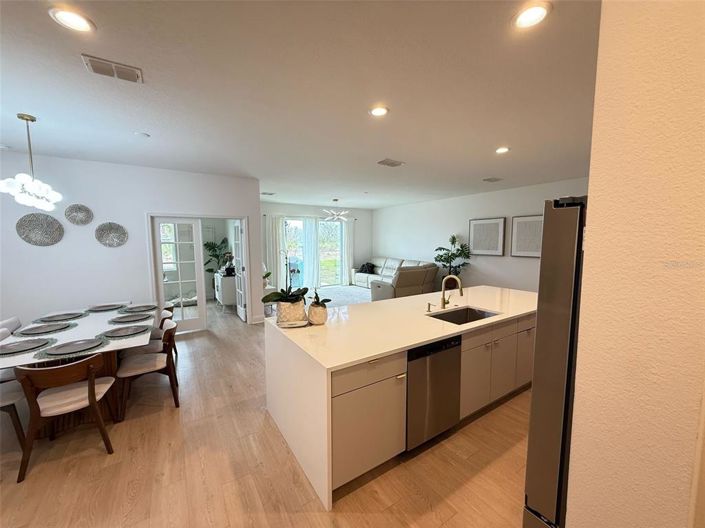 Image No.18-4 Bed Property for sale