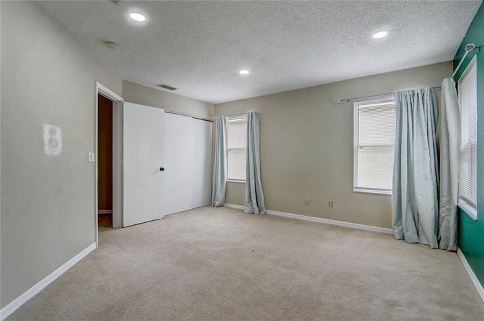 Image No.19-Propriété de 5 chambres à vendre à Clermont