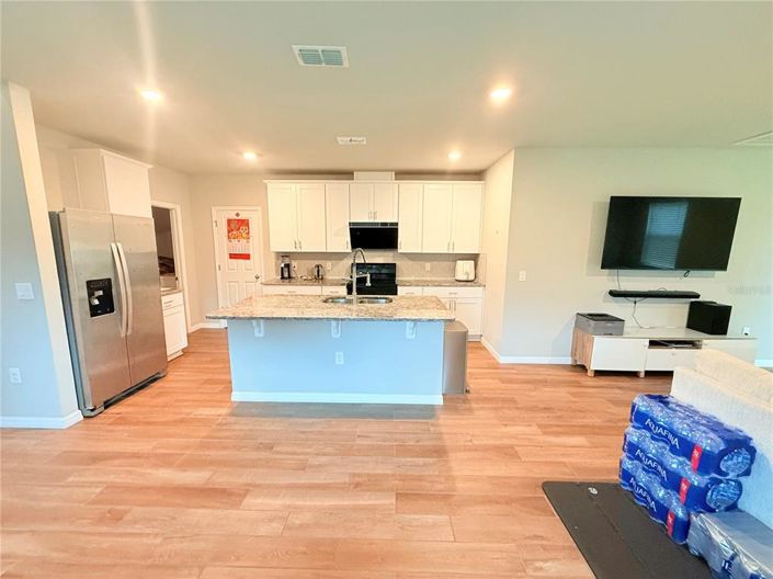 Image No.6-4 Bed Property for sale