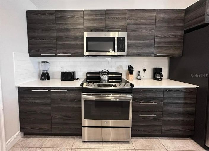 Image No.5-2 Bed Townhouse for sale