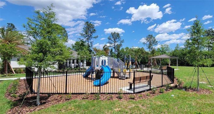 Image No.17-4 Bed Property for sale