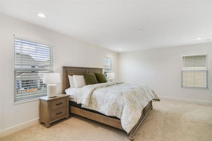 Image No.27-4 Bed Property for sale