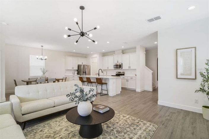 Image No.7-4 Bed Property for sale