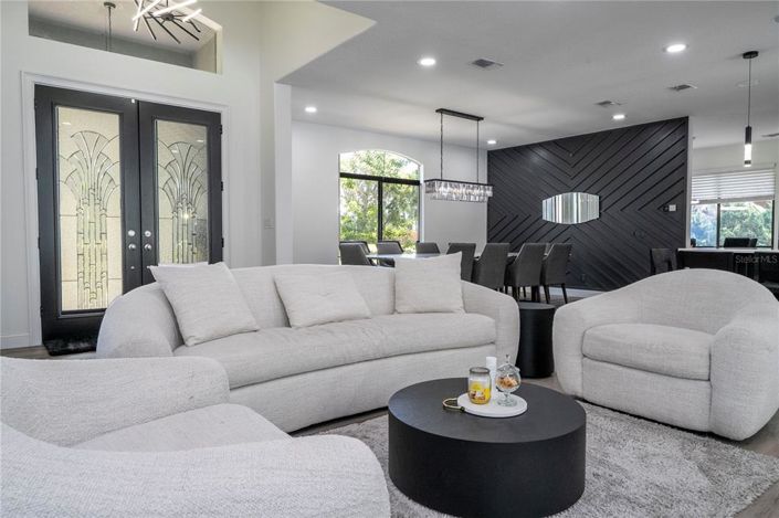 Image No.23-3 Bed Property for sale