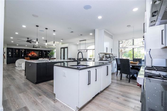 Image No.32-3 Bed Property for sale