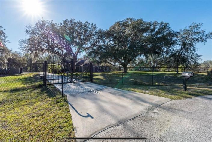 Image No.4-3 Bed Property for sale