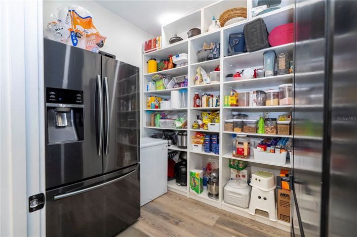 Image No.42-3 Bed Property for sale