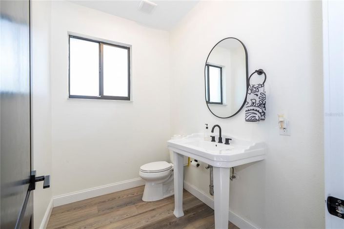 Image No.43-3 Bed Property for sale