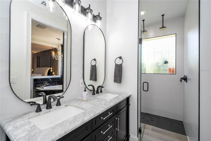 Image No.54-3 Bed Property for sale