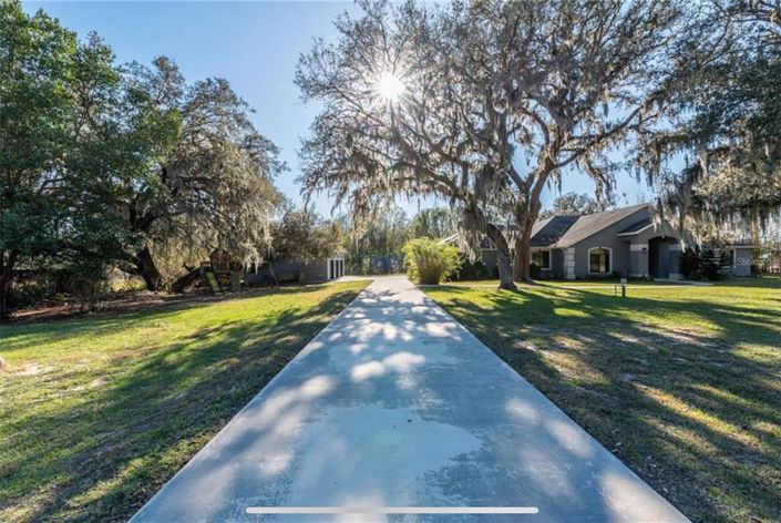 Image No.6-3 Bed Property for sale