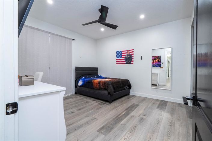 Image No.64-3 Bed Property for sale