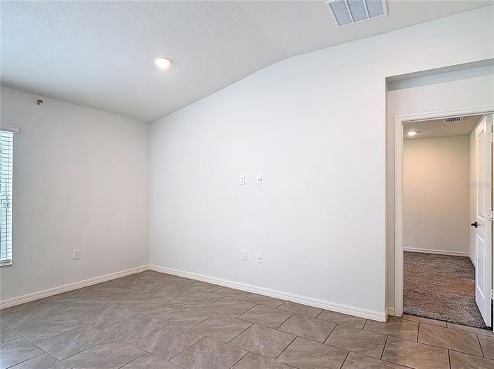 Image No.11-4 Bed Property for sale